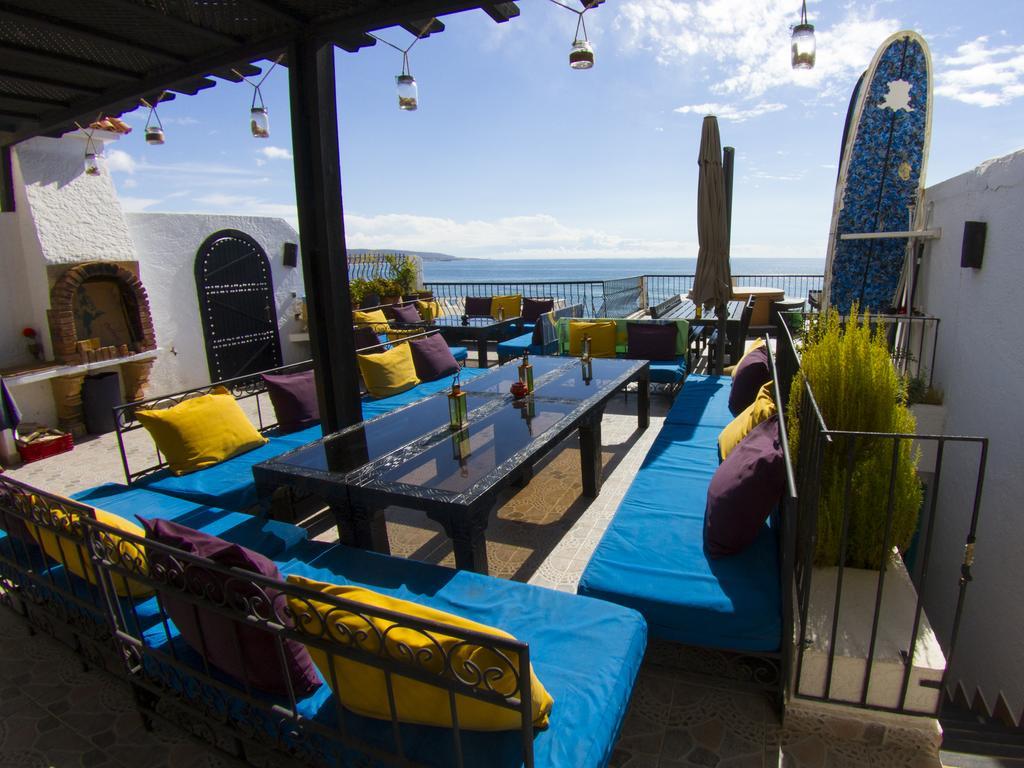 Dfrost Almugar Surf And Yoga Pansiyon Taghazout Dış mekan fotoğraf
